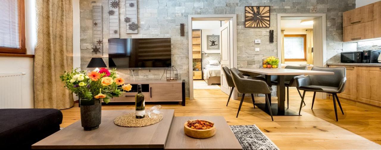 Apartman Stella Mýto pod Ďumbierom Dış mekan fotoğraf